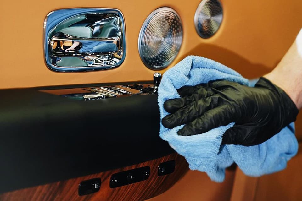 Komplettaufbereitung Innen & Außen